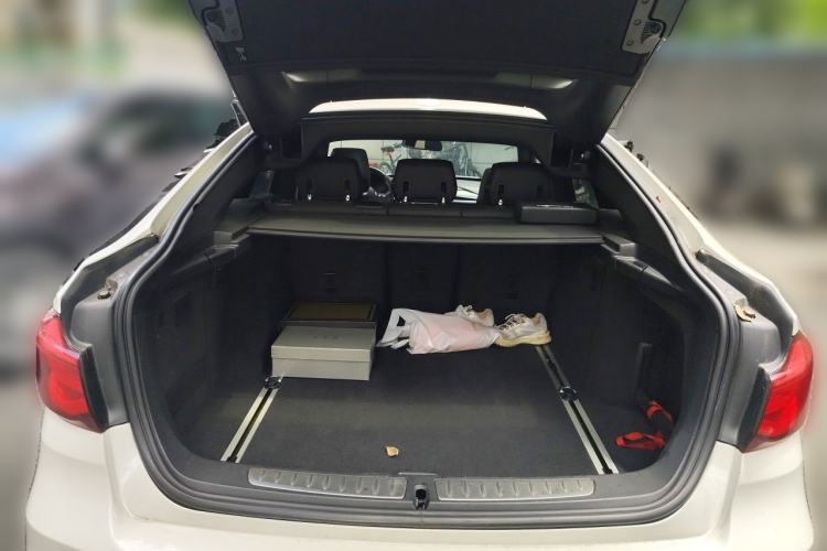Used BMW 3 Series GT 2019 320i M Sport Package Trunk