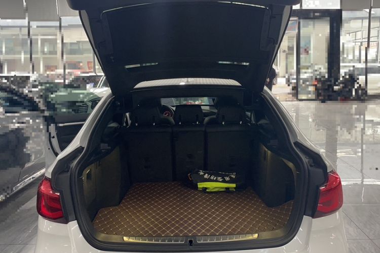 Used BMW 3 Series GT 2019 320i M Sport Package Trunk