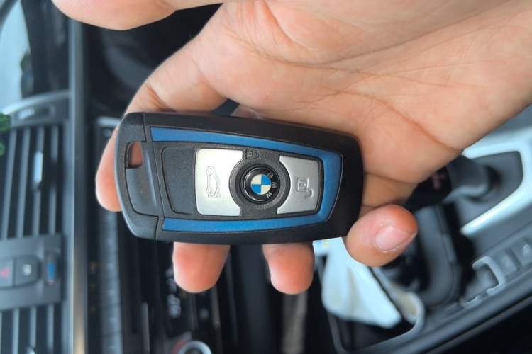 Used BMW 3 Series GT 2019 320i M Sport Package Vehicle Key