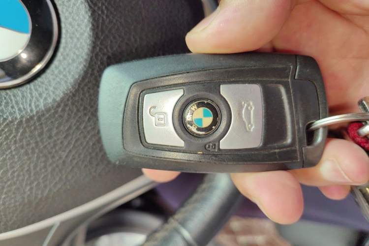 Used BMW 3 Series GT 2019 320i Sport Edition Vehicle Key