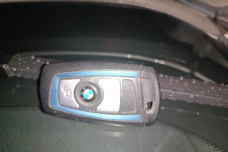 Used BMW 3 Series GT 2019 320i M Sport Package Vehicle Key