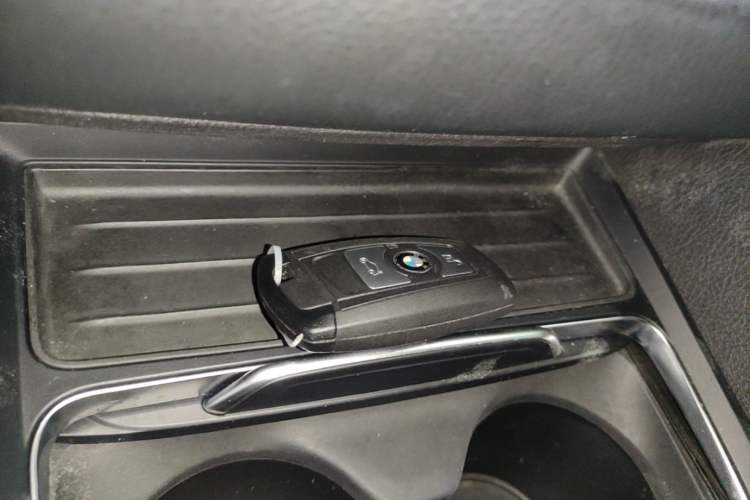 Used BMW 3 Series GT 2019 320i Sport Edition Vehicle Key