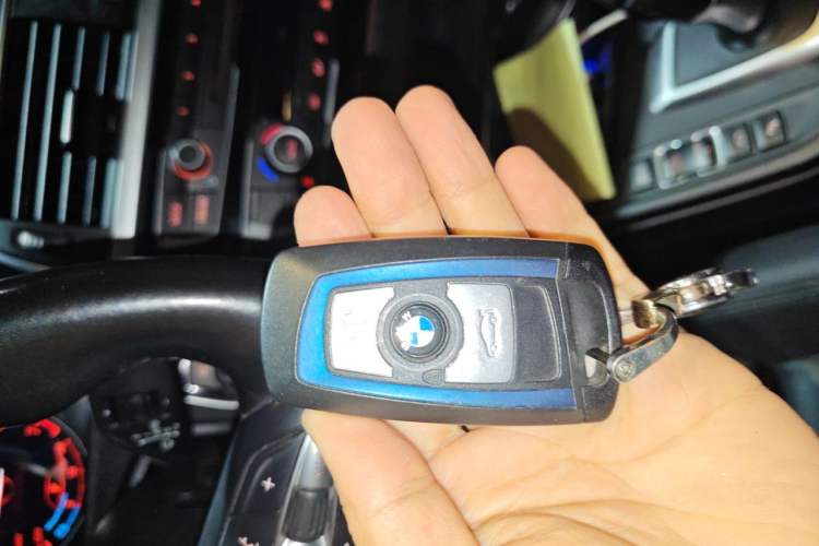 Used BMW 3 Series GT 2019 320i M Sport Package Vehicle Key