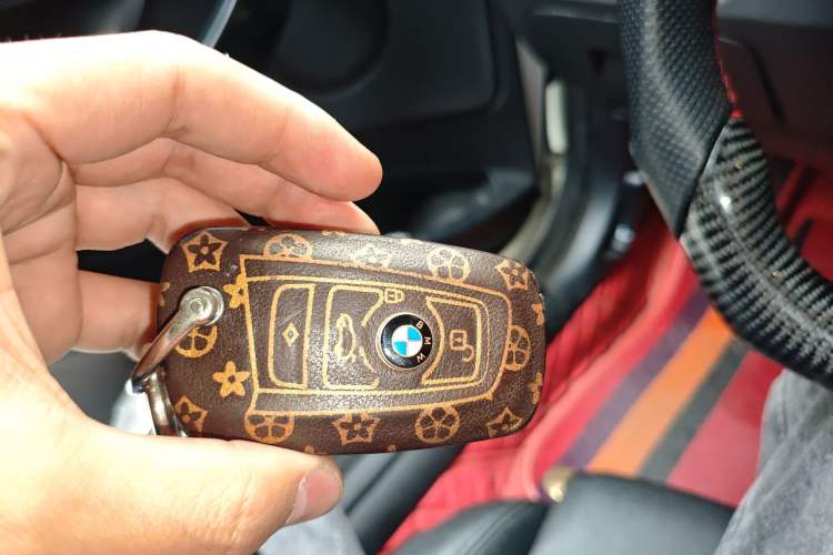 Used BMW 3 Series GT 2019 320i Sport Edition Vehicle Key