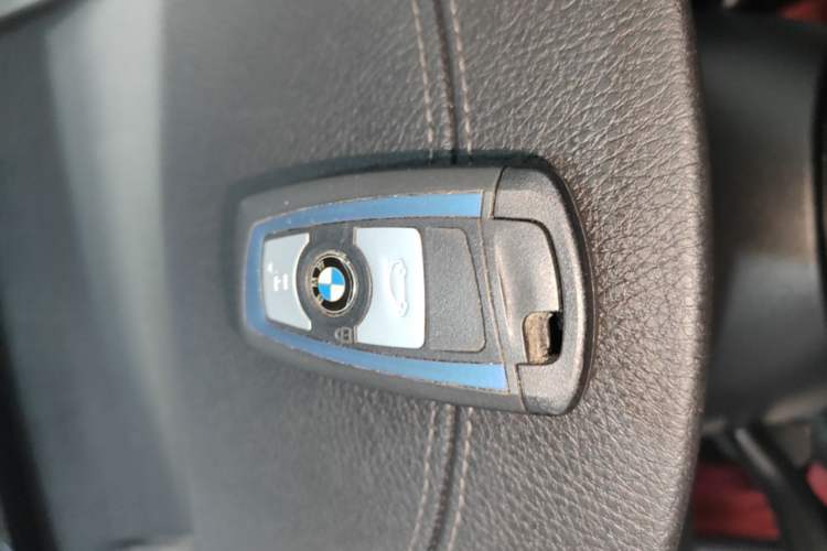 Used BMW 3 Series GT 2019 320i M Sport Package Vehicle Key