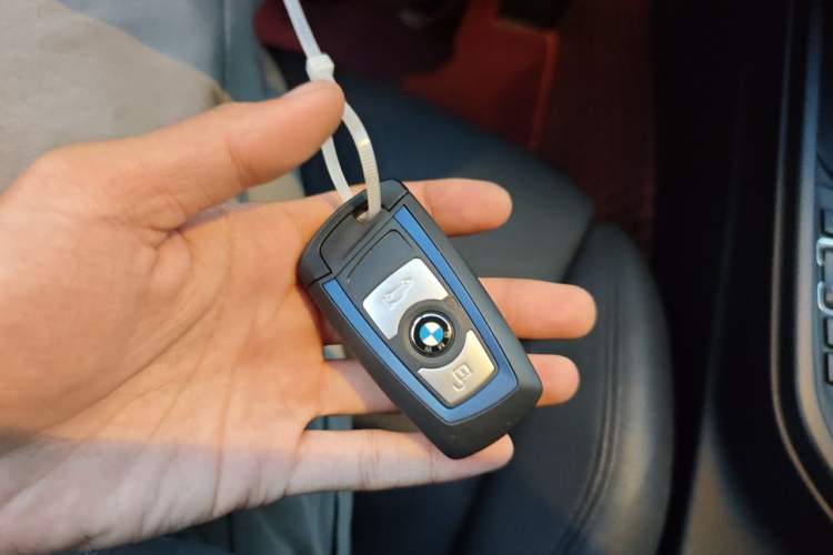 Used BMW 3 Series GT 2019 320i M Sport Package Vehicle Key