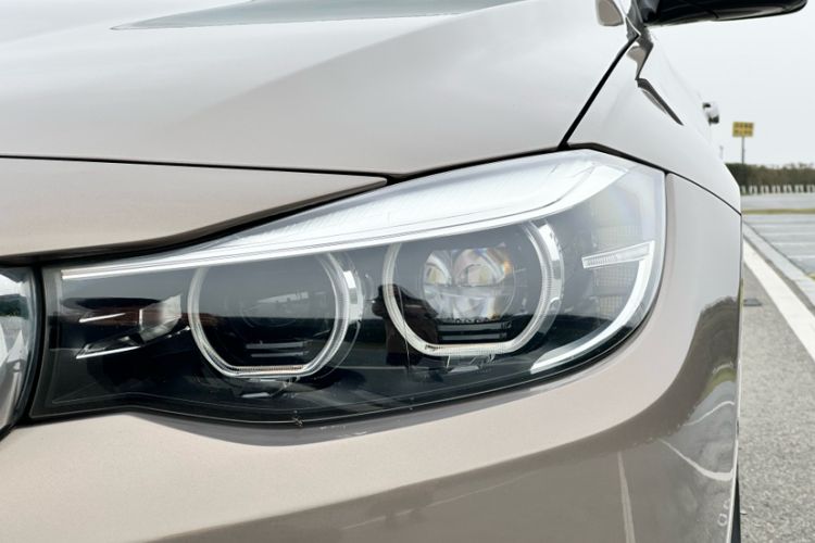 Used BMW 3 Series GT 2019 320i Sport Edition Exterior 8