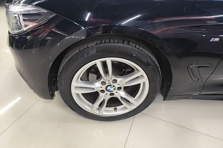 Used BMW 3 Series GT 2020 320i M Sport Package Exterior 4