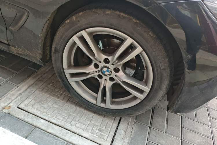 Used BMW 3 Series GT 2020 320i M Sport Package Exterior 7