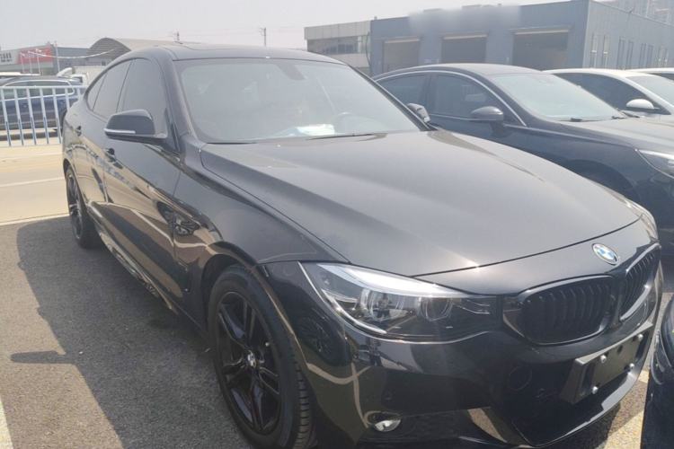 Used BMW 3 Series GT 2020 320i M Sport Night Edition Front Right 45 Deg