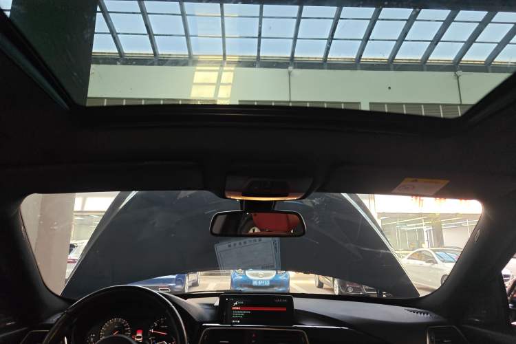 Used BMW 3 Series GT 2020 320i M Sport Night Edition Headliner