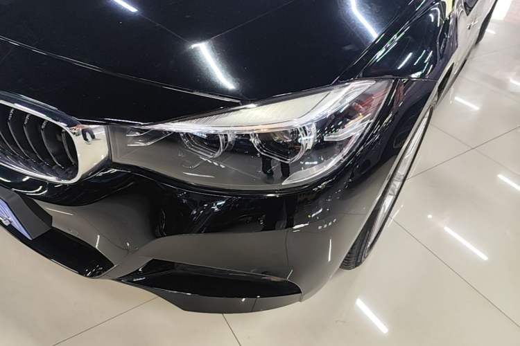 Used BMW 3 Series GT 2020 320i M Sport Package Left Front Headlight