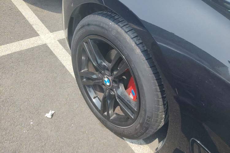 Used BMW 3 Series GT 2020 320i M Sport Night Edition Left Front Wheel Hub