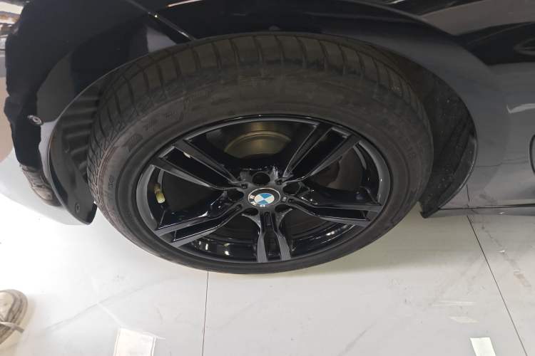 Used BMW 3 Series GT 2020 320i M Sport Night Edition Left Front Wheel Hub