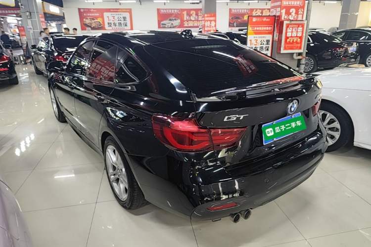 Used BMW 3 Series GT 2020 320i M Sport Package Rear Left 45 Deg