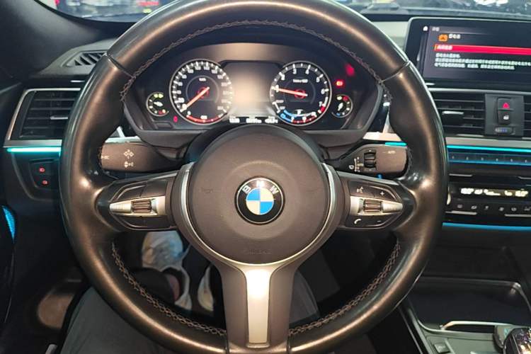 Used BMW 3 Series GT 2020 320i M Sport Package Steering Wheel
