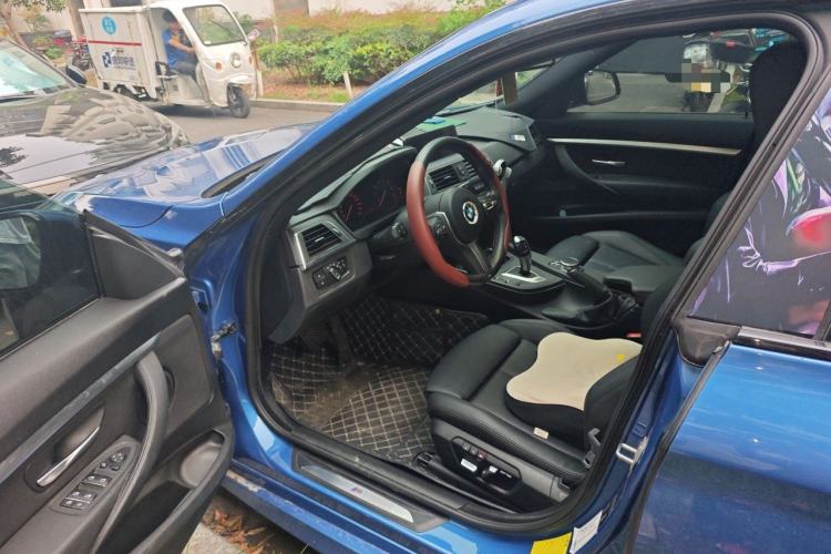 Used BMW 3 Series GT 2020 320i M Sport Package Driver Seat