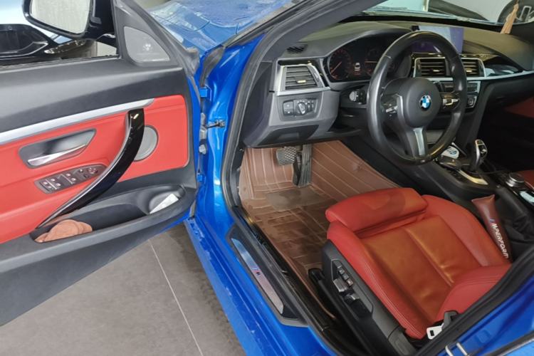 Used BMW 3 Series GT 2020 320i M Sport Night Edition Driver Seat