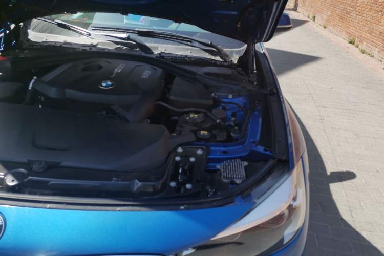 Used BMW 3 Series GT 2020 320i M Sport Package Engine Bay Left