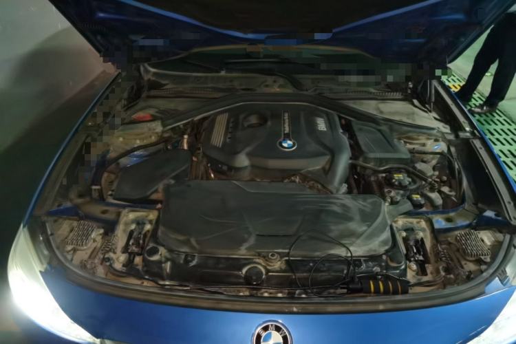 Used BMW 3 Series GT 2020 320i M Sport Package Engine Bay