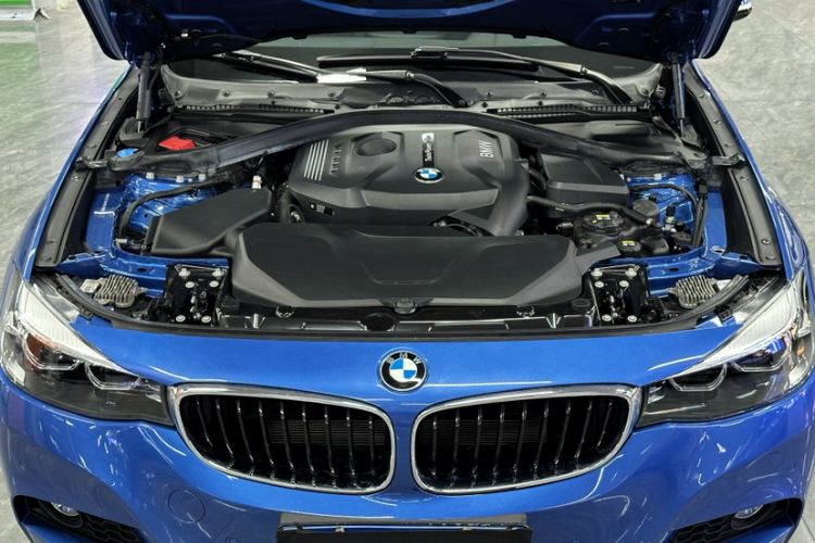 Used BMW 3 Series GT 2020 320i M Sport Package Exterior 1