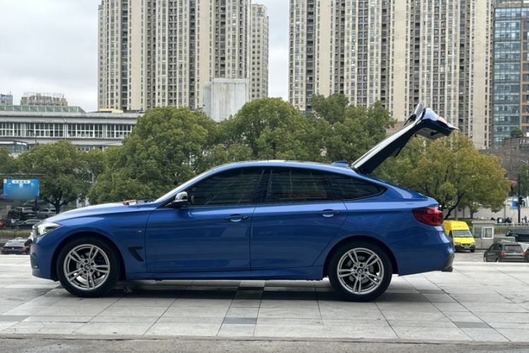 Used BMW 3 Series GT 2020 320i M Sport Package Exterior 3