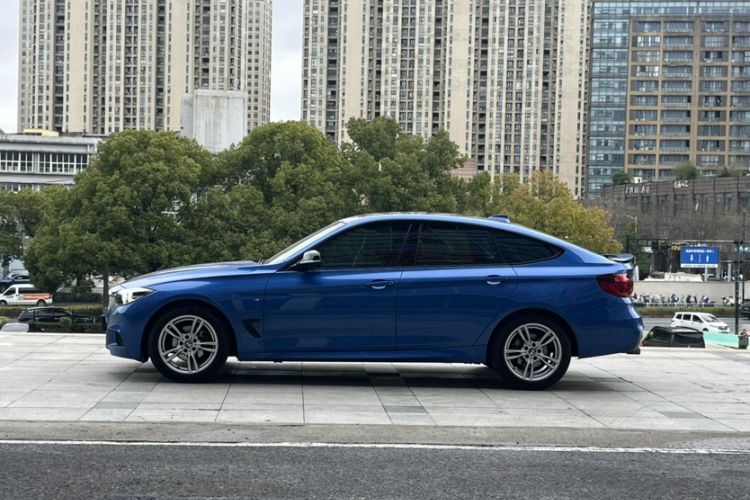Used BMW 3 Series GT 2020 320i M Sport Package Exterior 7