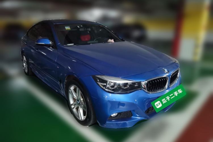 Used BMW 3 Series GT 2020 320i M Sport Package Front Right 45 Deg