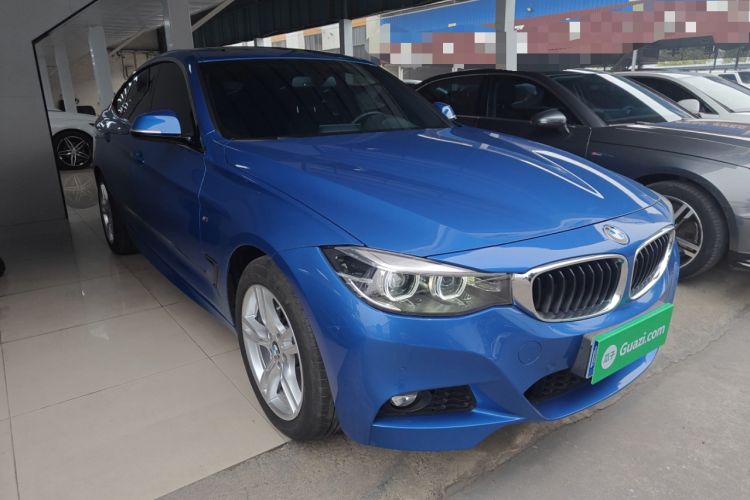 Used BMW 3 Series GT 2020 320i M Sport Package Front Right 45 Deg