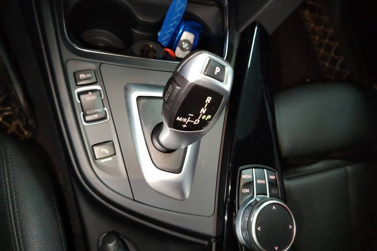Used BMW 3 Series GT 2020 320i M Sport Package Gear Lever