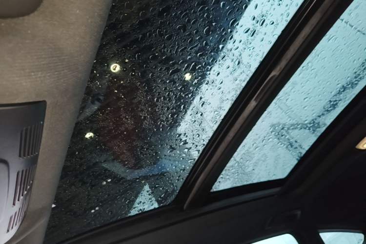 Used BMW 3 Series GT 2020 320i M Sport Night Edition Headliner