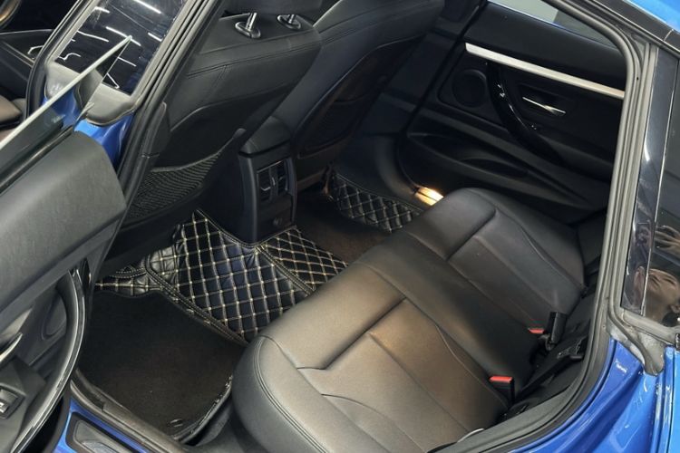 Used BMW 3 Series GT 2020 320i M Sport Package Interior 1