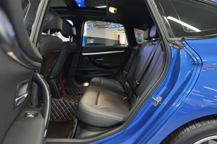 Used BMW 3 Series GT 2020 320i M Sport Package Interior 3