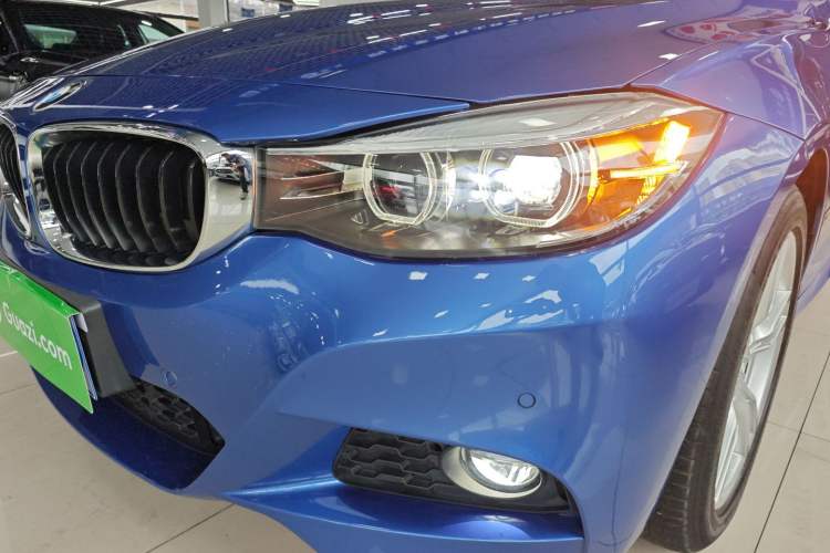 Used BMW 3 Series GT 2020 320i M Sport Package Left Front Headlight