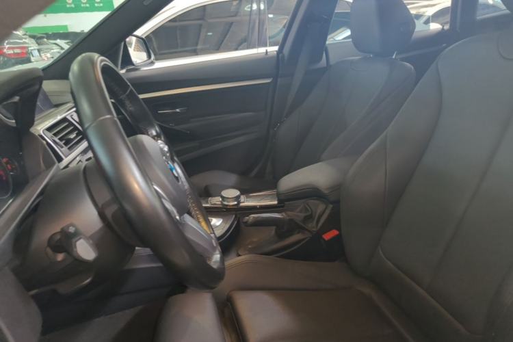 Used BMW 3 Series GT 2020 320i M Sport Package Left Front Seat