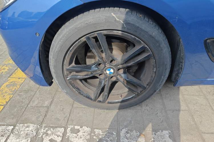 Used BMW 3 Series GT 2020 320i M Sport Night Edition Left Front Wheel Hub