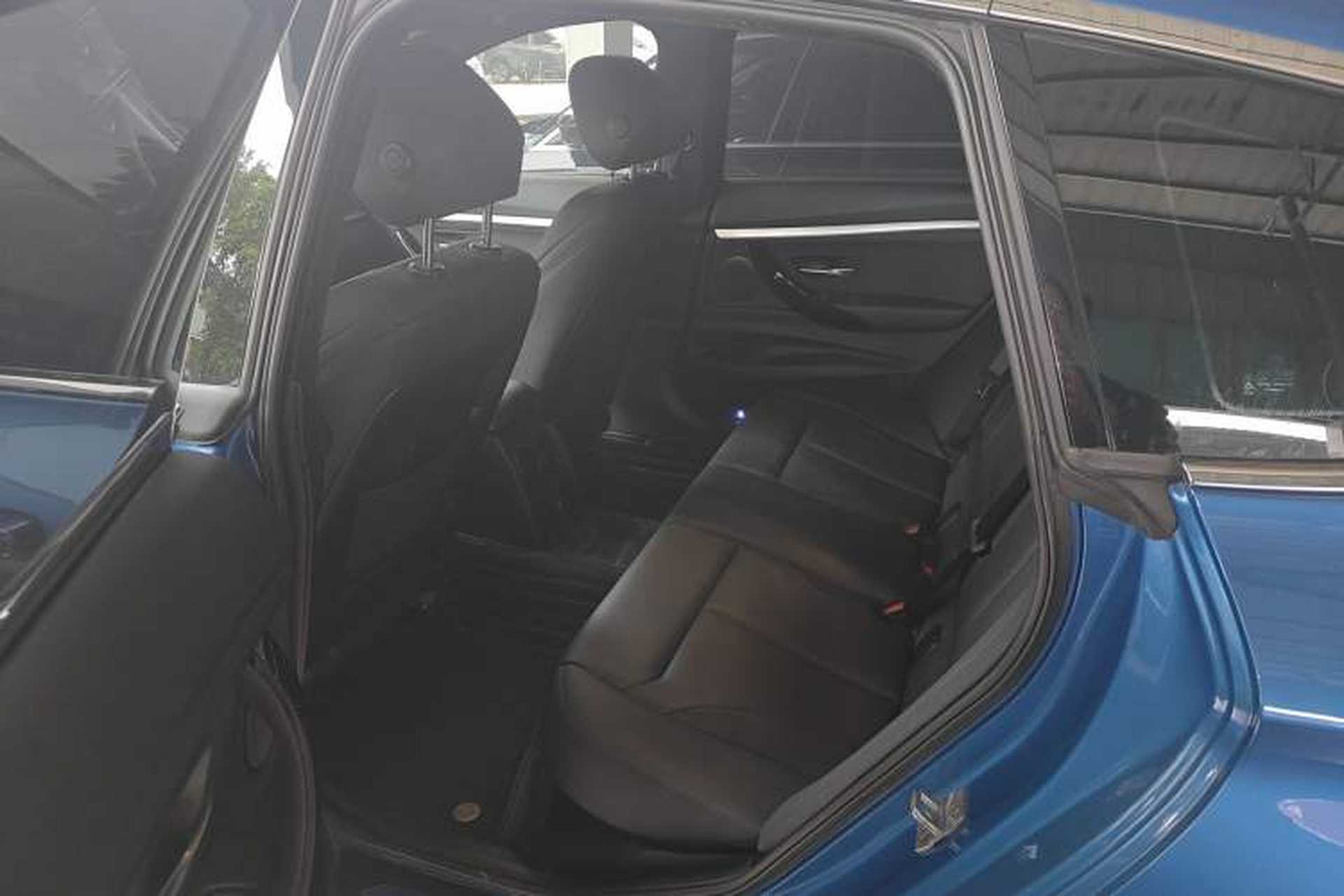 Used BMW 3 Series GT 2020 320i M Sport Package Left Rear Seat