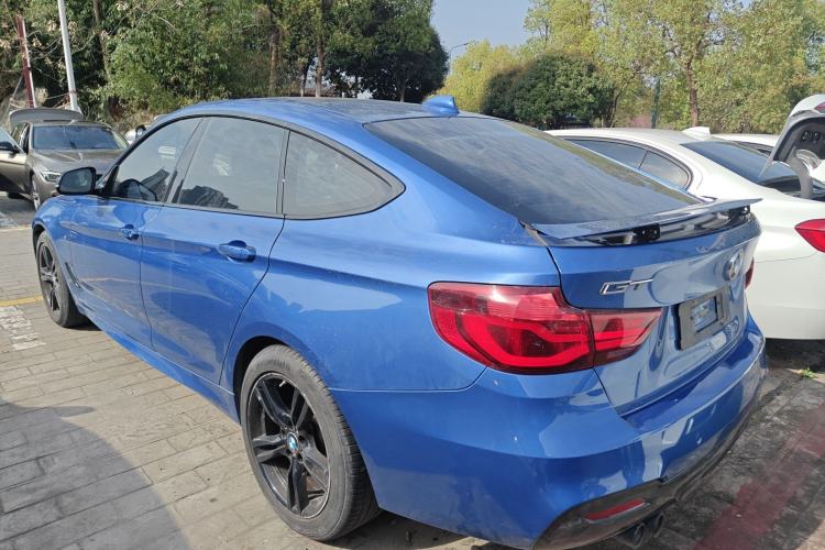 Used BMW 3 Series GT 2020 320i M Sport Night Edition Rear Left 45 Deg