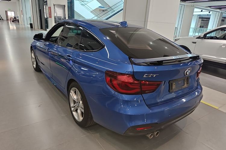 Used BMW 3 Series GT 2020 320i M Sport Package Rear Left 45 Deg