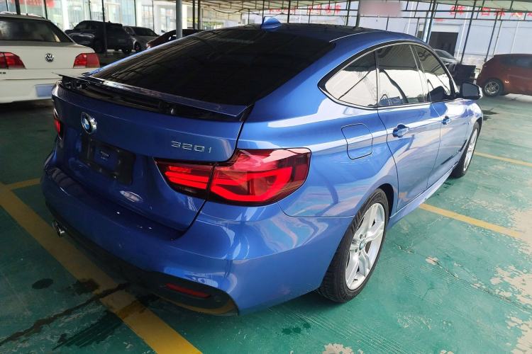 Used BMW 3 Series GT 2020 320i M Sport Package Rear Right 45 Deg