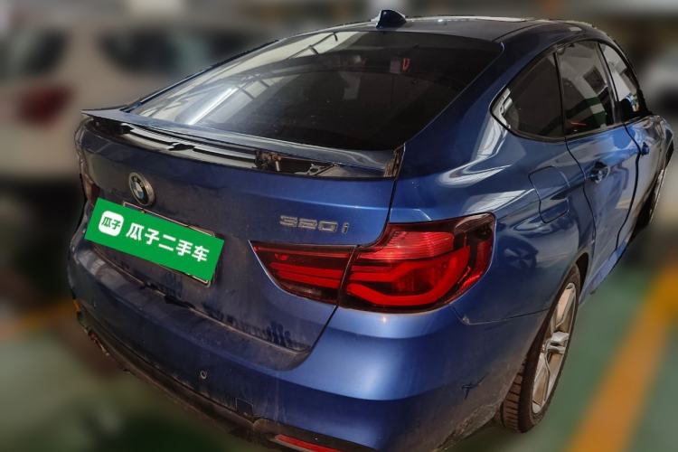 Used BMW 3 Series GT 2020 320i M Sport Package Rear Right 45 Deg