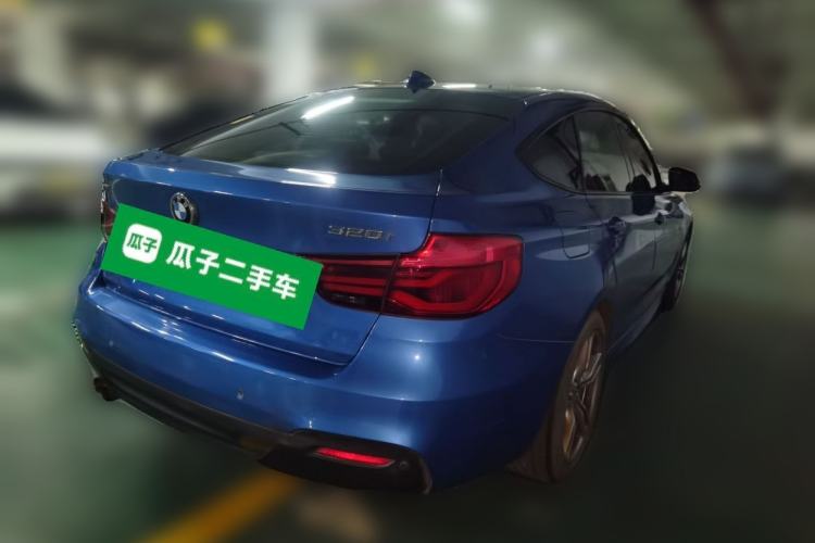 Used BMW 3 Series GT 2020 320i M Sport Package Rear Right 45 Deg