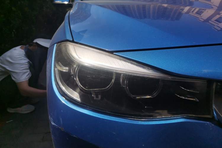 Used BMW 3 Series GT 2020 320i M Sport Package Right Front Headlight