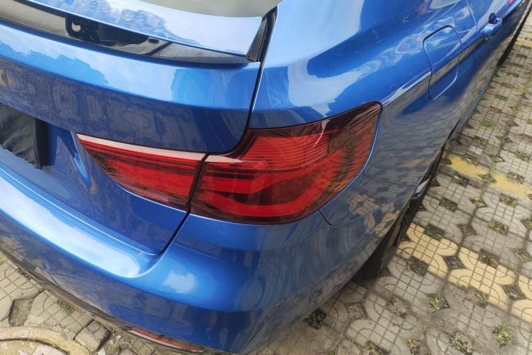 Used BMW 3 Series GT 2020 320i M Sport Night Edition Right Rear Taillight