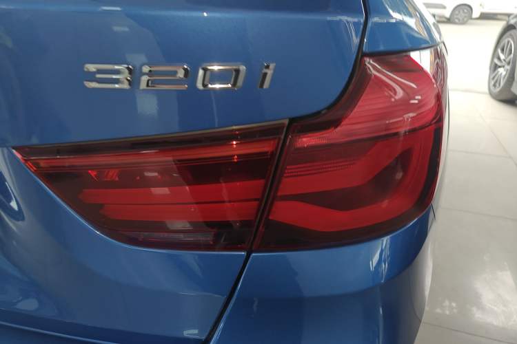 Used BMW 3 Series GT 2020 320i M Sport Package Right Rear Taillight