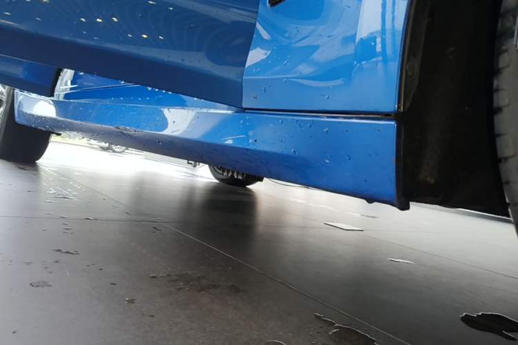 Used BMW 3 Series GT 2020 320i M Sport Night Edition Right Side Sill