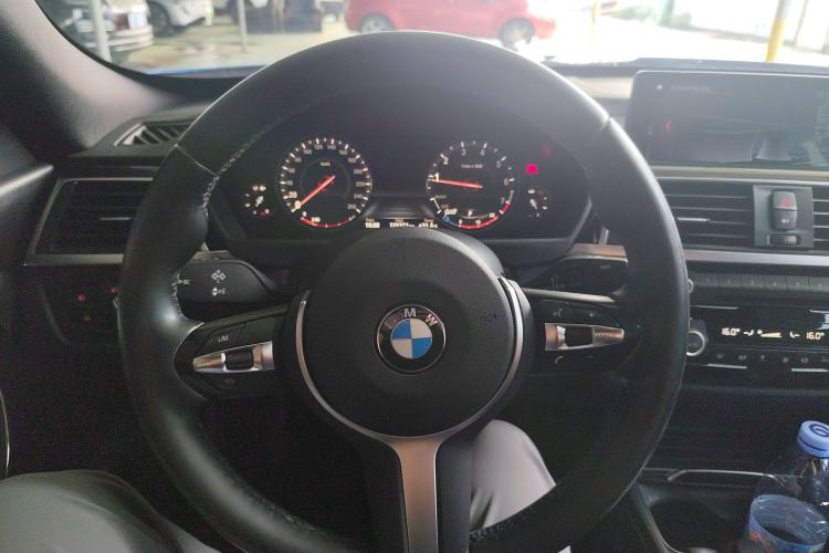Used BMW 3 Series GT 2020 320i M Sport Package Steering Wheel