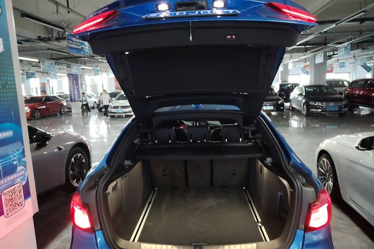 Used BMW 3 Series GT 2020 320i M Sport Package Trunk