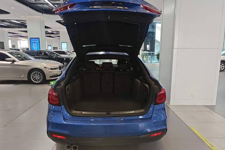 Used BMW 3 Series GT 2020 320i M Sport Package Trunk