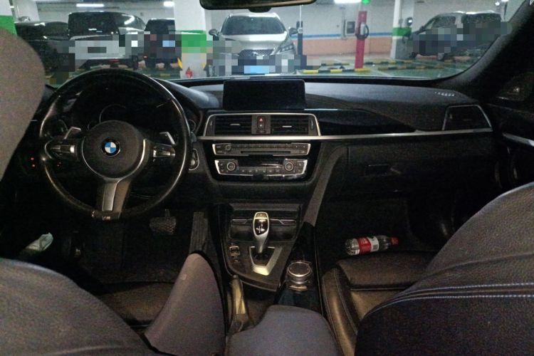 Used BMW 3 Series GT 2020 320i M Sport Night Edition Center Console